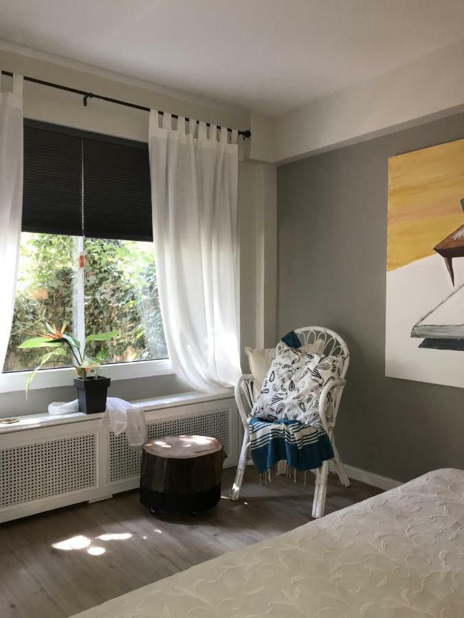 Paneon Apartments Nea Iraklitsa Екстер'єр фото